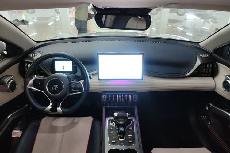 Used BYD Yuan PLUS 2022 430 km Luxury Version Center Console