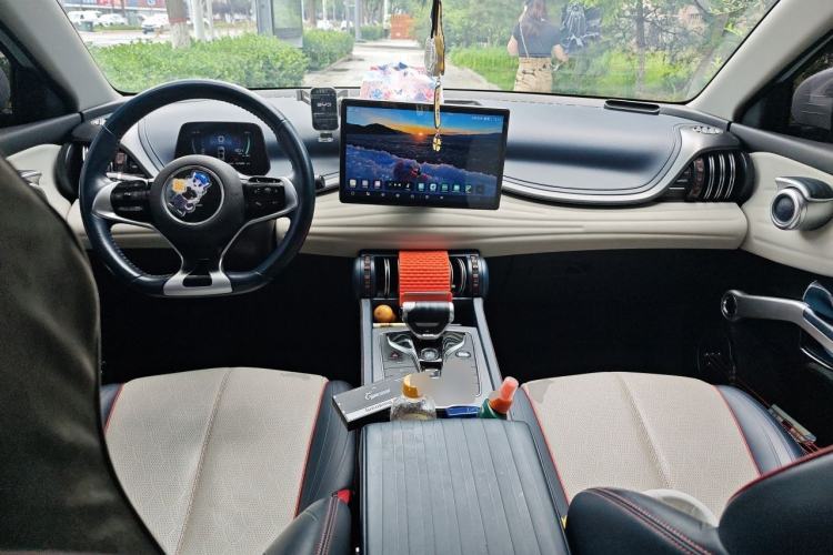 Used BYD Yuan PLUS 2022 510 km Luxury Version Center Console