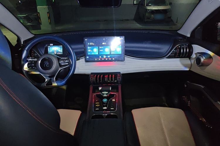 Used BYD Yuan PLUS 2022 510 km Flagship Version Center Console