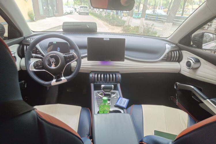 Used BYD Yuan PLUS 2022 430 km Luxury Version Center Console