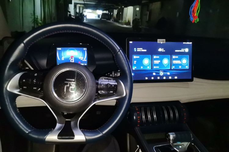 Used BYD Yuan PLUS 2022 510 km Luxury Version Center Console