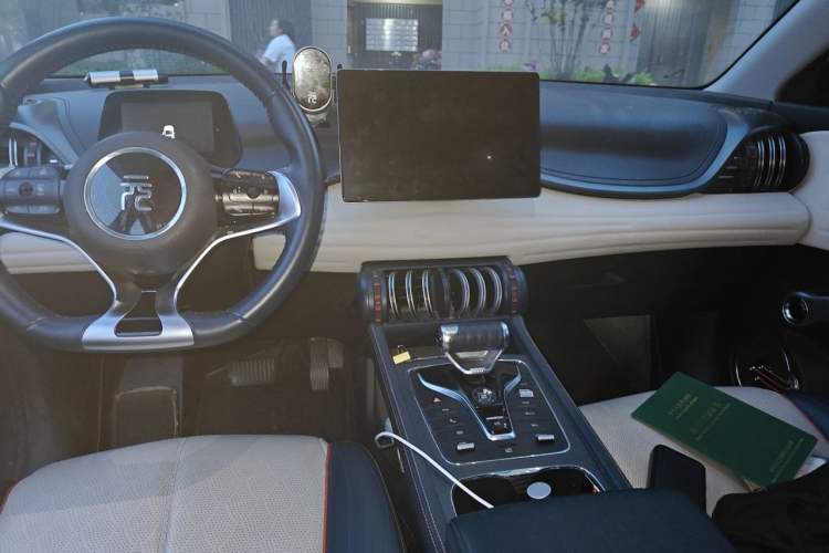 Used BYD Yuan PLUS 2022 510 km Flagship Version Center Console