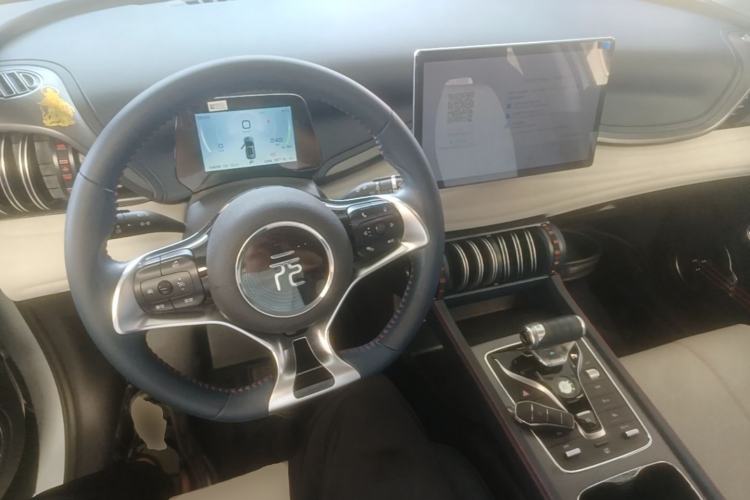 Used BYD Yuan PLUS 2022 430 km Luxury Version Center Console