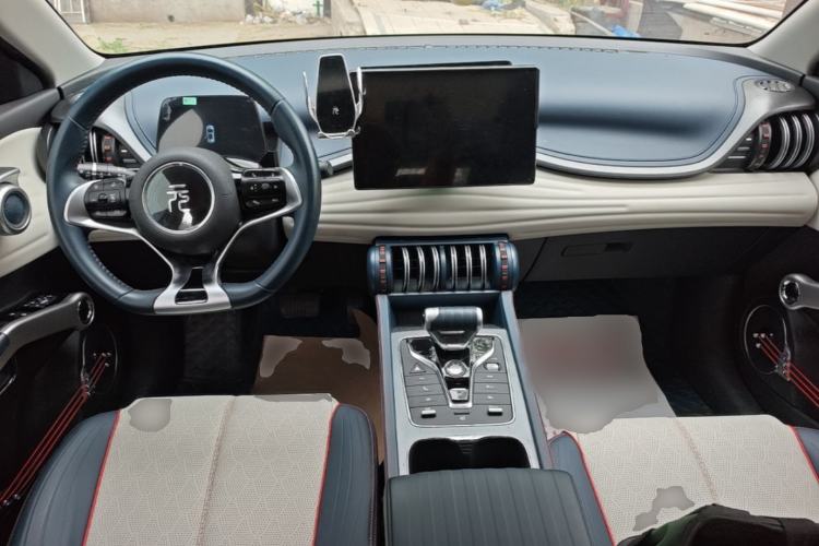 Used BYD Yuan PLUS 2022 510 km Flagship Version Center Console