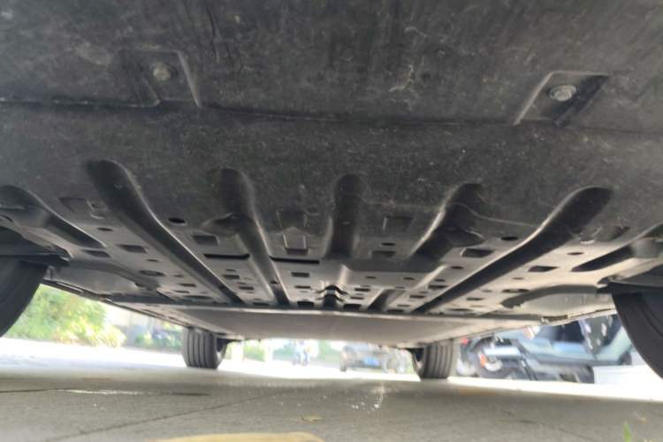Used BYD Yuan PLUS 2022 510 km Flagship Version Chassis Front