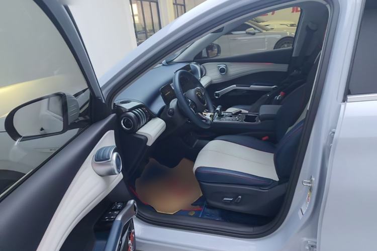 Used BYD Yuan PLUS 2022 430 km Luxury Version Driver Seat