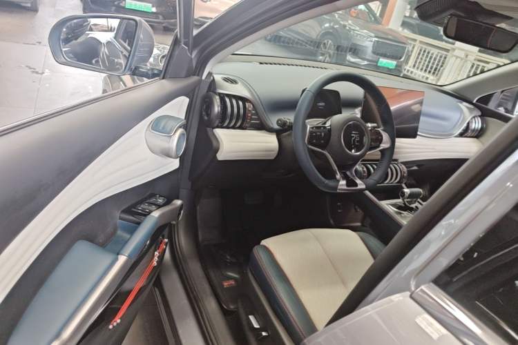 Used BYD Yuan PLUS 2022 430 km Luxury Version Driver Seat