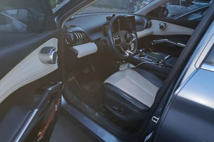 Used BYD Yuan PLUS 2022 510 km Flagship Version Driver Seat