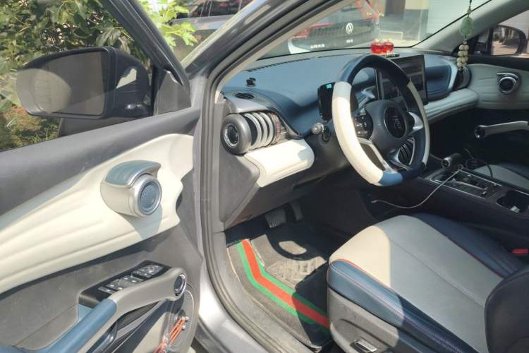 Used BYD Yuan PLUS 2022 510 km Flagship Version Driver Seat
