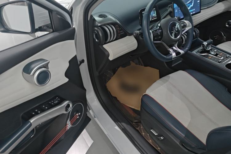 Used BYD Yuan PLUS 2022 430 km Luxury Version Driver Seat