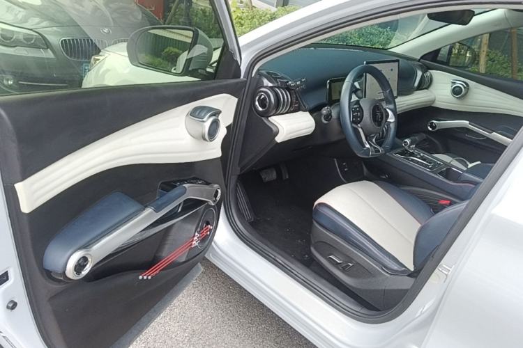 Used BYD Yuan PLUS 2022 430 km Luxury Version Driver Seat