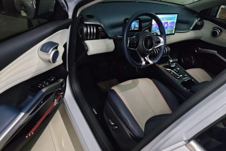 Used BYD Yuan PLUS 2022 430 km Luxury Version Driver Seat