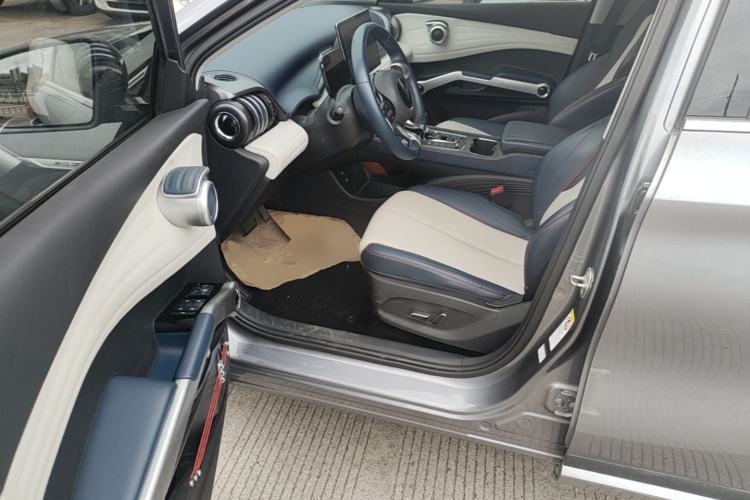 Used BYD Yuan PLUS 2022 510 km Flagship Version Driver Seat
