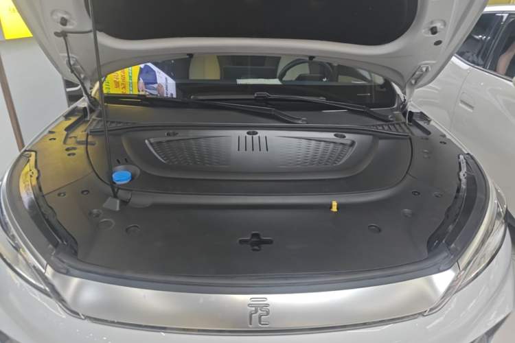 Used BYD Yuan PLUS 2022 510 km Flagship Version Engine Bay