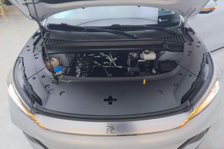 Used BYD Yuan PLUS 2022 430 km Luxury Version Engine Bay