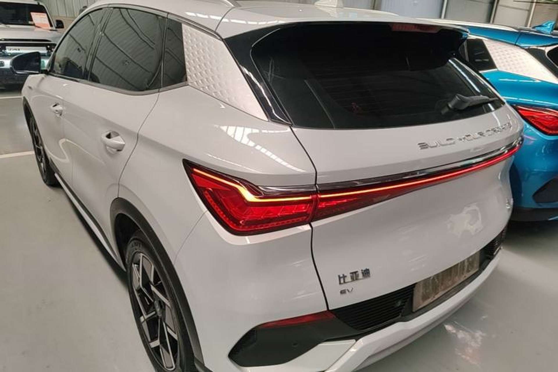 Used BYD Yuan PLUS 2022 510 km Flagship Version Exterior 2