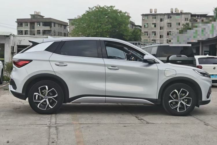 Used BYD Yuan PLUS 2022 510 km Luxury Version Exterior 4