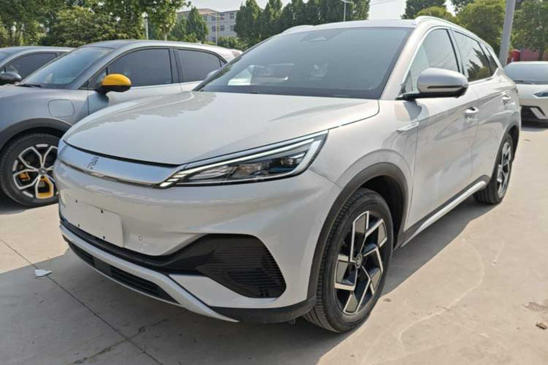 Used BYD Yuan PLUS 2022 510KM Flagship PLUS Front Left 45 Deg
