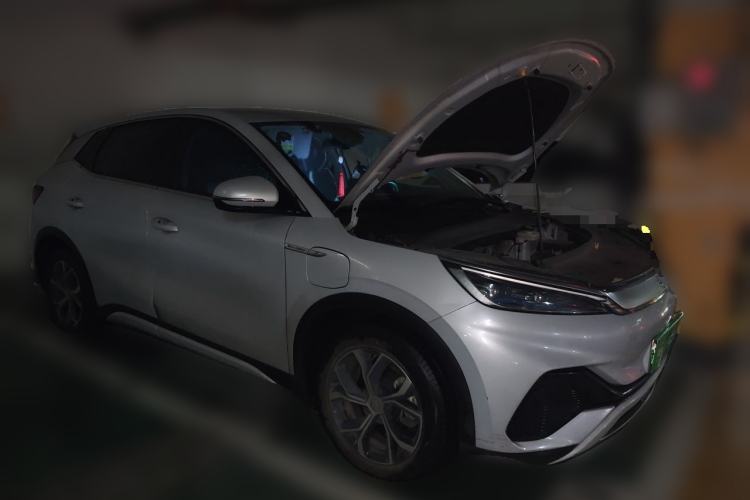 Used BYD Yuan PLUS 2022 510 km Luxury Version Front Right 45 Deg