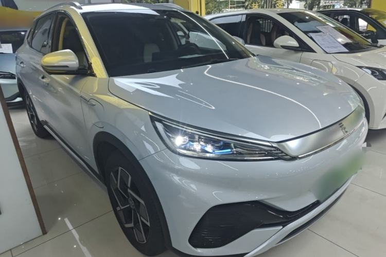 Used BYD Yuan PLUS 2022 510 km Flagship Version Front Right 45 Deg