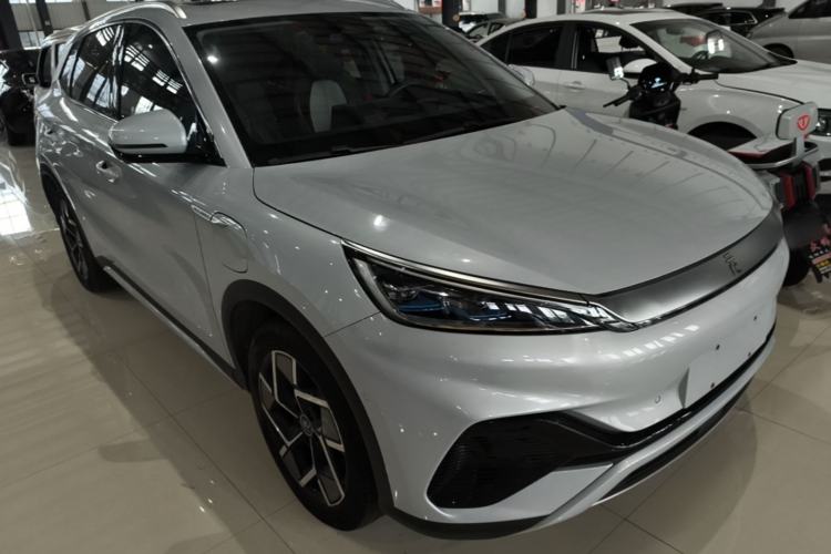 Used BYD Yuan PLUS 2022 510KM Flagship PLUS Front Right 45 Deg