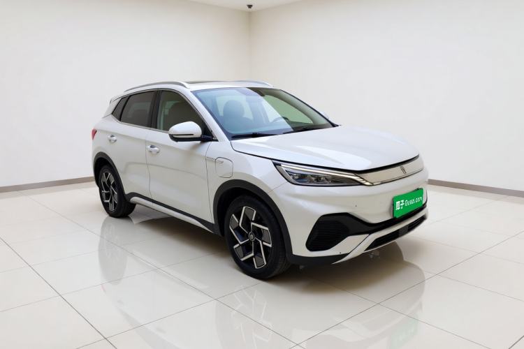Used BYD Yuan PLUS 2022 510KM Flagship PLUS Front Right 45 Deg