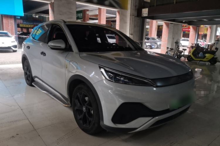 Used BYD Yuan PLUS 2022 430 km Luxury Version Front Right 45 Deg
