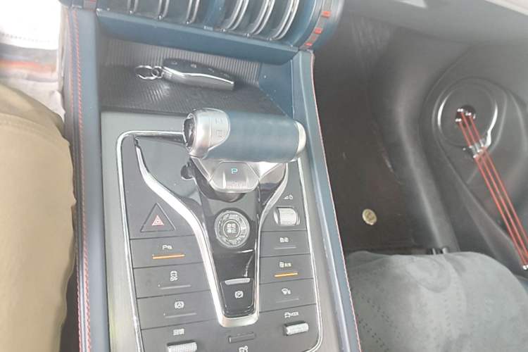 Used BYD Yuan PLUS 2022 510 km Luxury Version Gear Lever