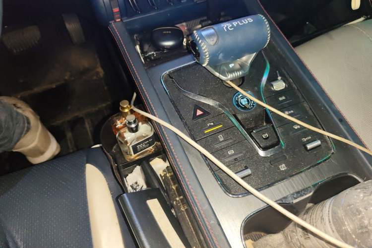 Used BYD Yuan PLUS 2022 510 km Luxury Version Gear Lever