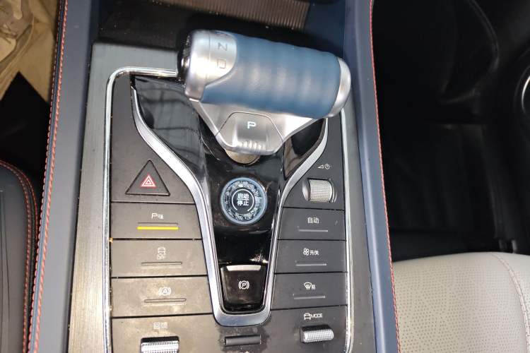 Used BYD Yuan PLUS 2022 430 km Luxury Version Gear Lever