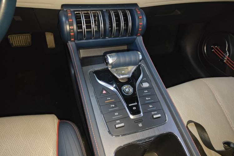Used BYD Yuan PLUS 2022 510KM Flagship PLUS Gear Lever