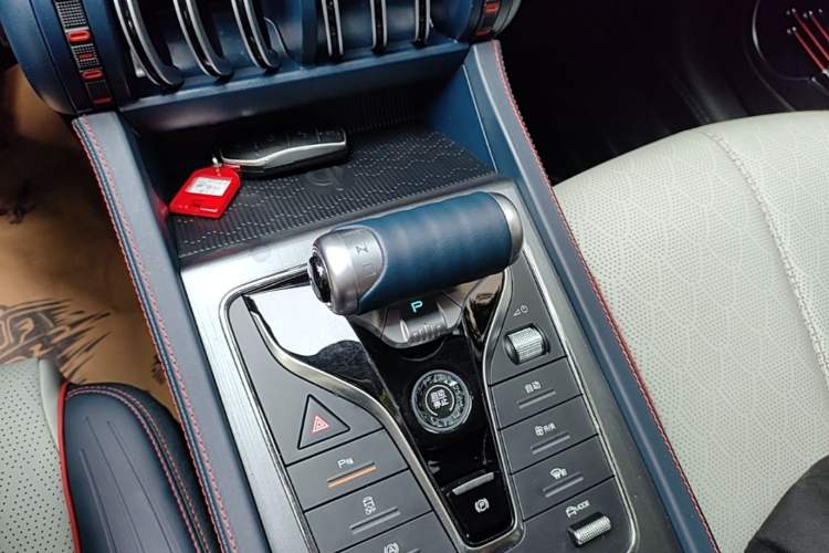 Used BYD Yuan PLUS 2022 430 km Luxury Version Gear Lever