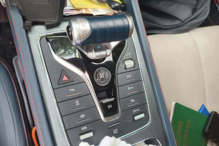 Used BYD Yuan PLUS 2022 430 km Luxury Version Gear Lever