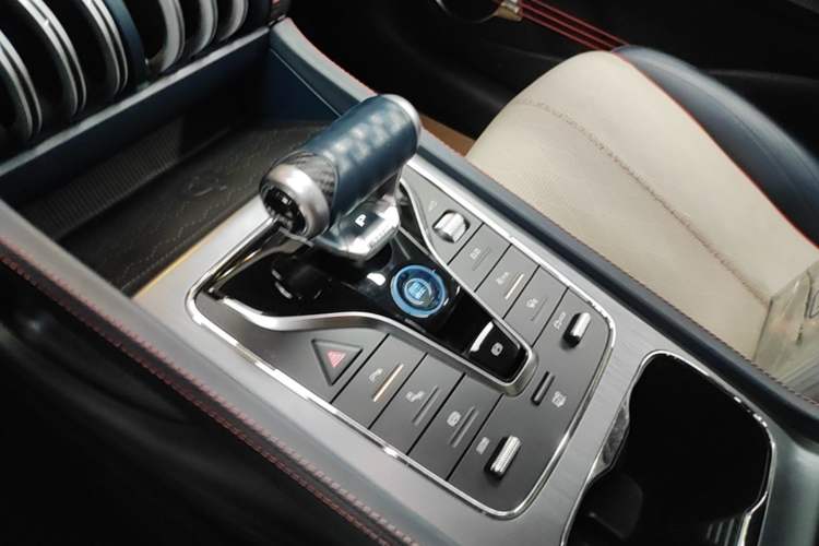 Used BYD Yuan PLUS 2022 510 km Luxury Version Gear Lever
