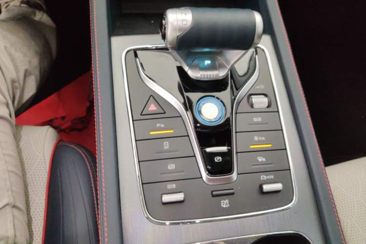 Used BYD Yuan PLUS 2022 430 km Luxury Version Gear Lever