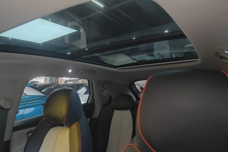 Used BYD Yuan PLUS 2022 510 km Flagship Version Headliner