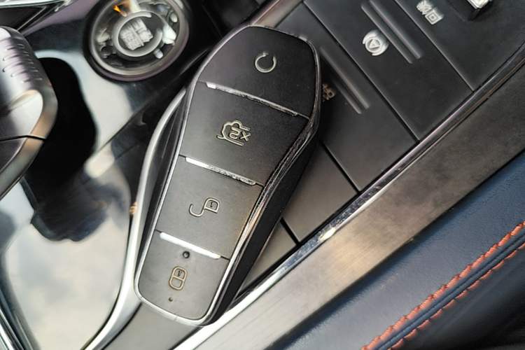 Used BYD Yuan PLUS 2022 510 km Luxury Version Interior 1