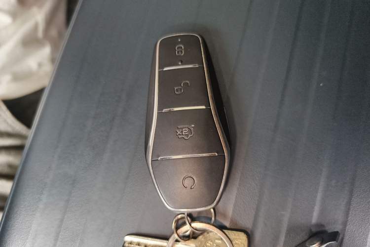 Used BYD Yuan PLUS 2022 510 km Flagship Version Interior 1