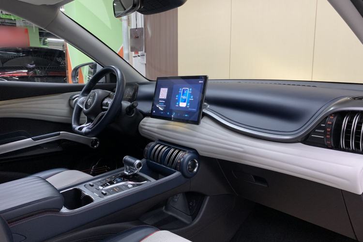 Used BYD Yuan PLUS 2022 510 km Luxury Version Interior 3