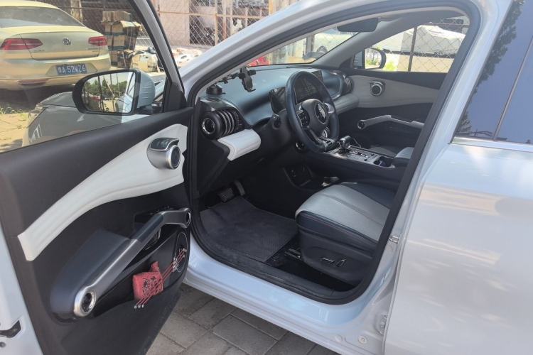 Used BYD Yuan PLUS 2022 510 km Flagship Version Interior 3