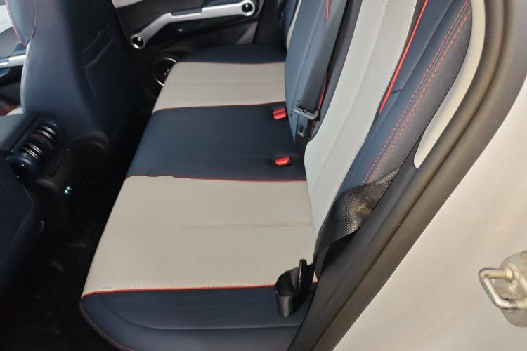 Used BYD Yuan PLUS 2022 430 km Luxury Version Interior 4
