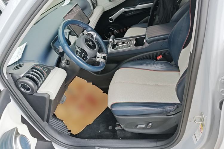 Used BYD Yuan PLUS 2022 510 km Flagship Version Left Front Seat