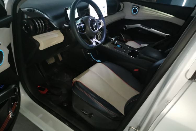 Used BYD Yuan PLUS 2022 430 km Luxury Version Left Front Seat