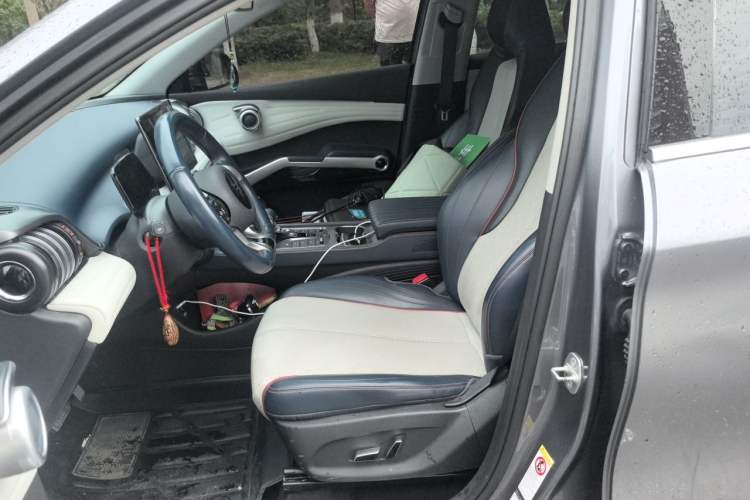Used BYD Yuan PLUS 2022 430 km Luxury Version Left Front Seat