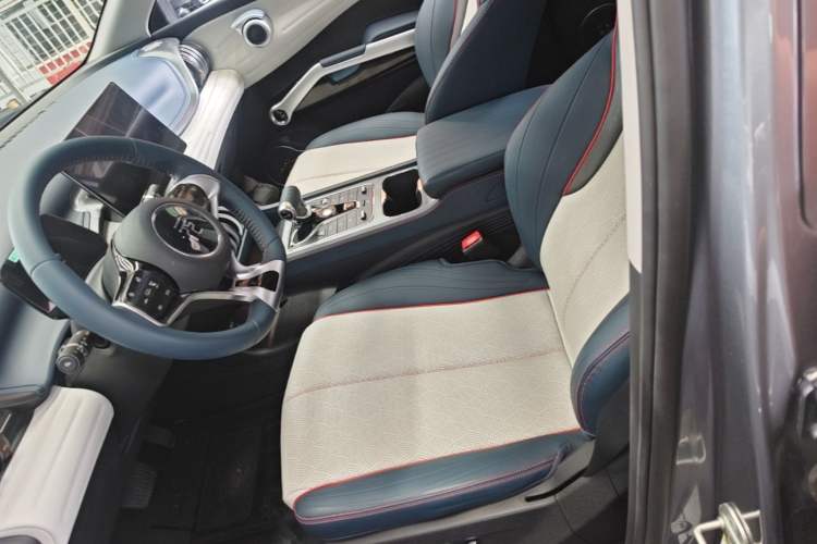 Used BYD Yuan PLUS 2022 430 km Luxury Version Left Front Seat