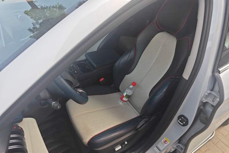 Used BYD Yuan PLUS 2022 510 km Flagship Version Left Front Seat