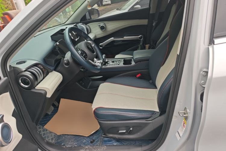 Used BYD Yuan PLUS 2022 510 km Flagship Version Left Front Seat