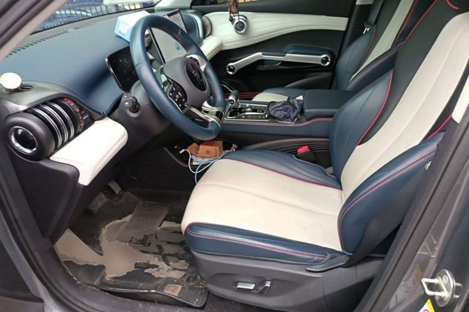 Used BYD Yuan PLUS 2022 510 km Flagship Version Left Front Seat