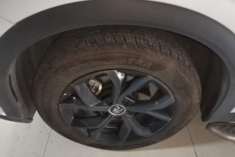 Used BYD Yuan PLUS 2022 430 km Luxury Version Left Front Wheel Hub