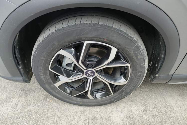 Used BYD Yuan PLUS 2022 430 km Luxury Version Left Front Wheel Hub
